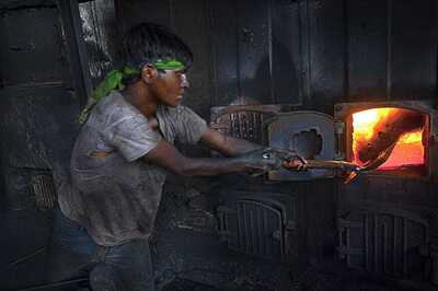 IIP Takes a Hit for 2nd Month in Row, Let Down by Manufacturing and Mining
