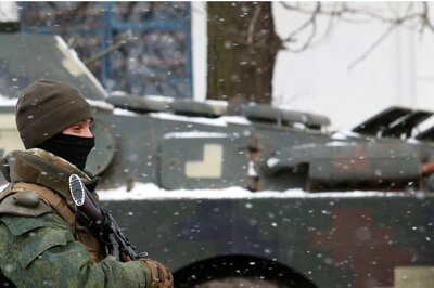 On Kyiv's Eastern Front, Ukrainians Soliders Hold off Russian Tanks