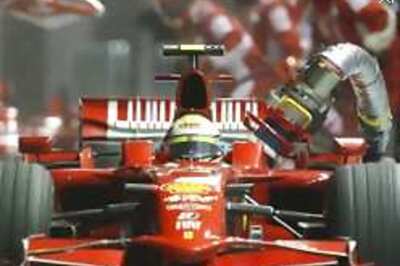 Ferrari drops hi-tech system, to go back to lollipop man