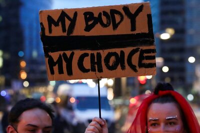 Thousands Take to Streets For 3rd Consecutive Night to Protest Against Poland's Abortion Law