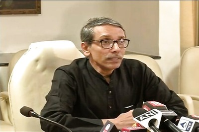 JNU VC Wants Tank on Campus to Remind Students of Soldiers' Sacrifice