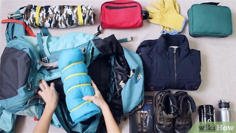 How to Adjust a Backpack