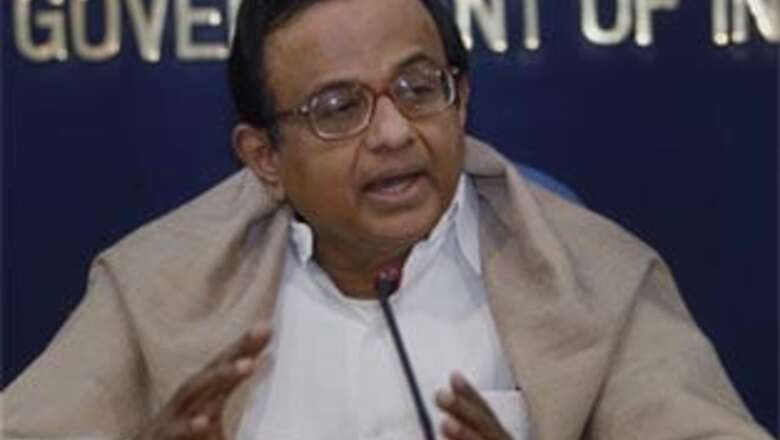 Advani demands 26/11 probe panel, Govt rejects it
