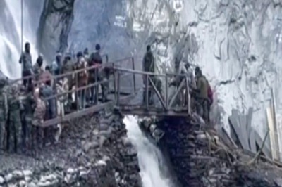 Amarnath Yatra: Army Reconstructs Bridges Damaged by Landslides on Baltal Route Overnight