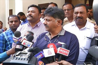 Karnataka Congress Leader Shivakumar Appears Before Enforcement Directorate in Delhi