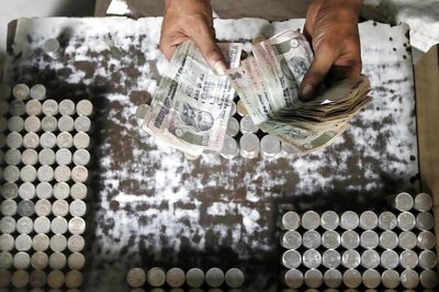Rupee ends steady at 63.39 against US dollar