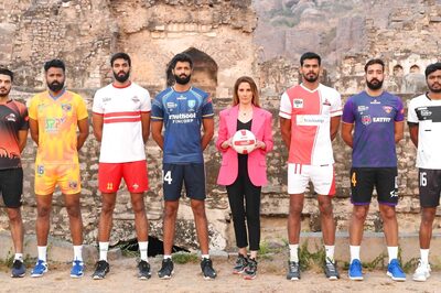 'Ready to Compete': Hyderabad Black Hawks and Kochi Blue Spikers Set for Prime Volleyball League Opener
