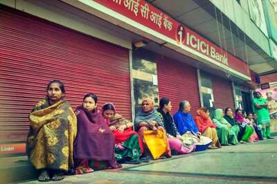 Note Ban: Withdrawal Limit Lowered; But Respite for Farmers, Weddings