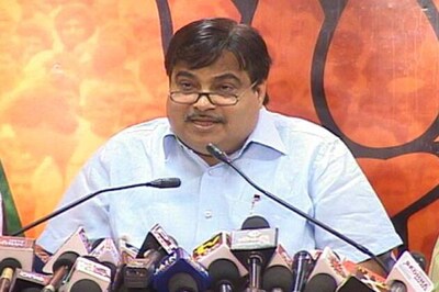 No intention of toppling UPA: Nitin Gadkari