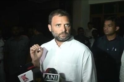 Rahul Promises to Wave off Farm Loans if Elected in UP