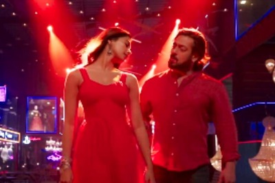 Jee Rahe The Hum Song: Salman Khan Falling in Love With Pooja Hegde in Romantic Track from KKBKKJ