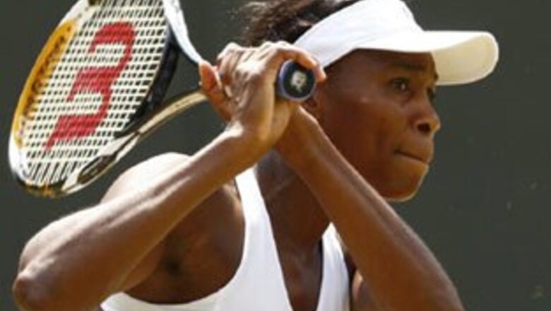 Venus, Federer ease into Wimbledon quarter-finals