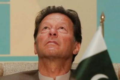 From Test Cricketer to A 'Tested' PM: A Look at Imran Khan's 'Pak Politics' Match After Defeat