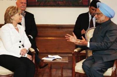 Hillary Clinton meets PM