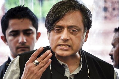 Essential to Hold Elections Within Congress for Leadership Posts, Says Shashi Tharoor