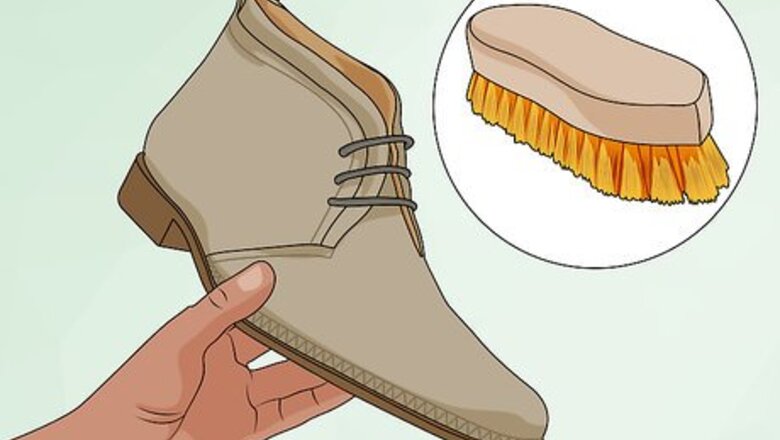 How to Remove Salt Stains from Shoes