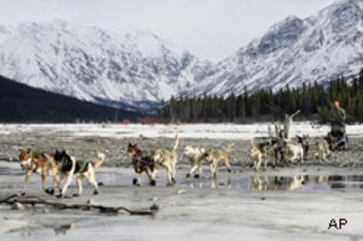 Shrinking water bodies heat Alaska