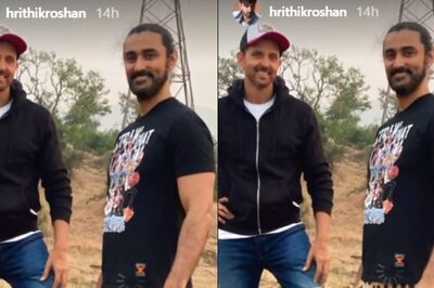 Hrithik Roshan Pokes Fun at Kunal Kapoor's Polka-dotted Shorts: 'Phek Do'