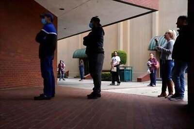 Rise in U.S. weekly jobless claims clouds labor market recovery