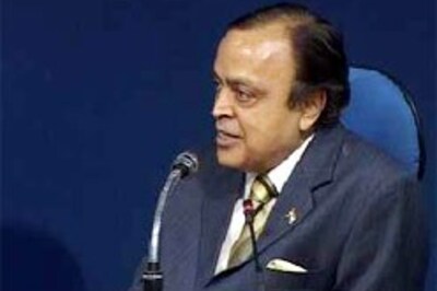 Oil prices to go up next week: Deora