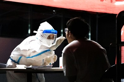 South Korea Extends Social Distancing Curbs to Reduce Covid-19 Cases