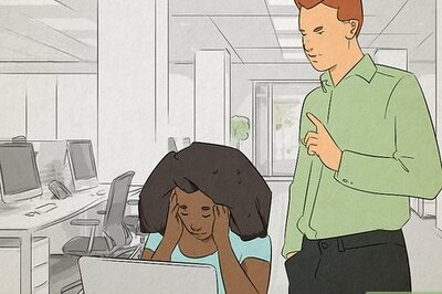 How to Know When to Give an Employee a Written Warning