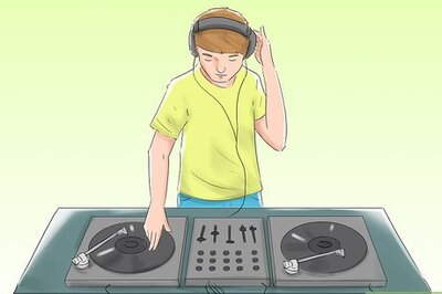 How to Buy Your First Set of DJ Equipment