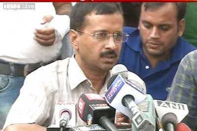 EC initiates inquiry into Kejriwal's name in two voters' lists