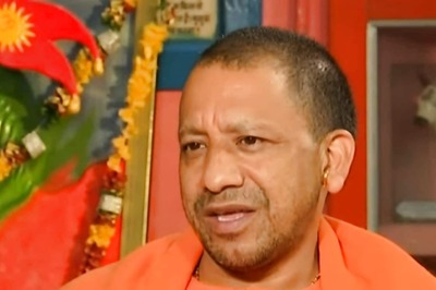 CM Yogi's Attempt to Polarise People of UP Will Fail: Non-BJP Parties on Reference to Kashmir, Kerala & Bengal