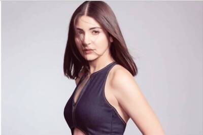 Anushka Sharma Not Doing Prabhas-starrer Adipurush, to Resume Work in April 2021