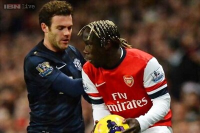 Arsenal held to a goalless draw at home by Manchester United