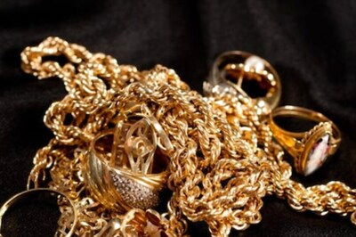 These Simple Jewellery Hacks Will Save You A Lot Of Time