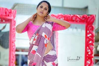 Telugu Actress Anasuya Setting Saree Trends For Others, See Pics