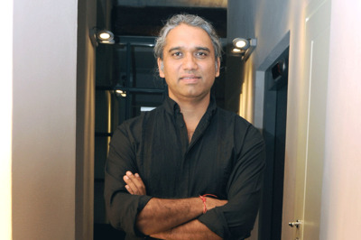 Designer Rajesh Pratap Singh dedicates new 'Baker Shirt' collection to Laurie Baker