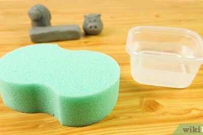 How to Keep Clay Moist