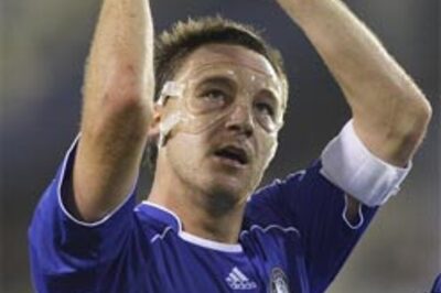 Chelsea beat Valencia in Champions League