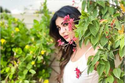 Mouni Roy’s Photo Will Remind You of a Famous Character from Shakespeare’s Play