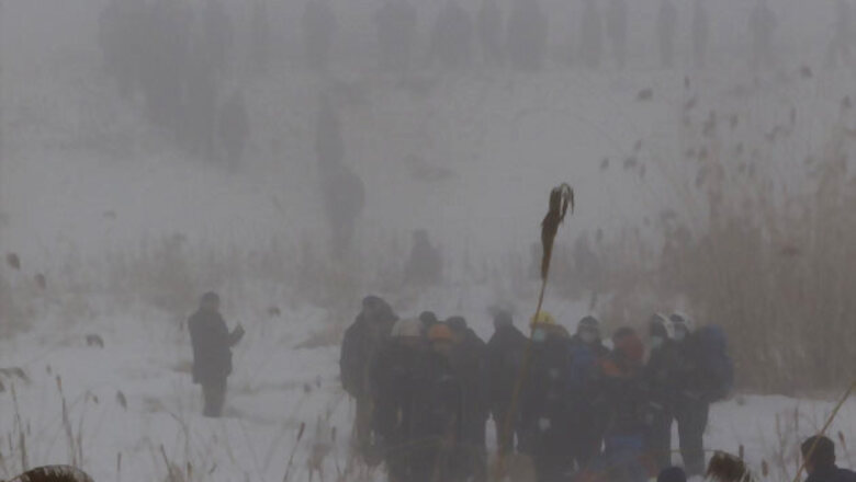 Kazakhstan: Passenger plane crash kills 21