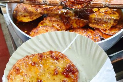 Indian Journalist Calls 'Malpua' Country’s 'Worst Sweet' and Desi Foodies Are Hella Triggered