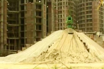 Delhi police reports 4,550 illegal constructions