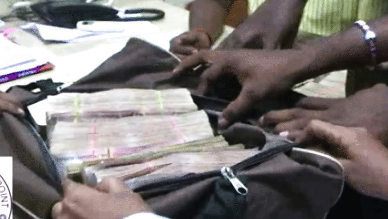 Nine Arrested With Rs 18.7 Lakh Cash in Andhra Pradesh