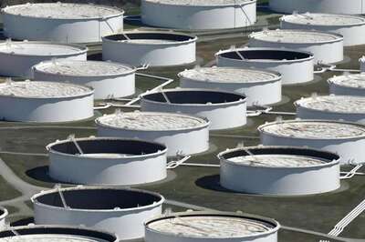 India May Cut Oil Imports to Mitigate Pain From High Oil Prices, Dip in Rupee