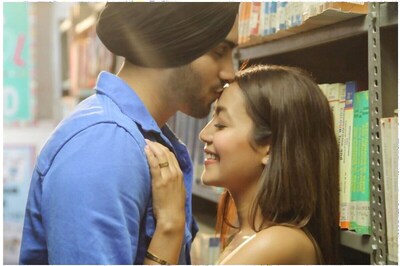 Neha Kakkar Puts Pregnancy Rumours to Rest, Reveals New Song Khyaal Rakhya Kar with Rohanpreet Singh