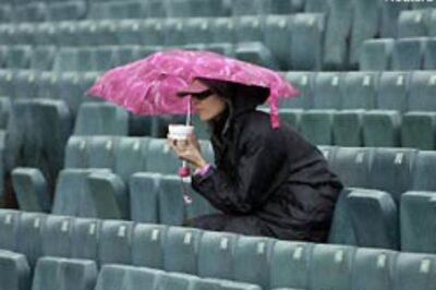 Rain delays start of Wimbledon