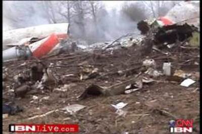 Poland crash: black box reveals pilots warned