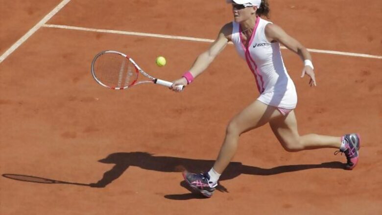 Stosur, Kuznetsova reach second round in Paris
