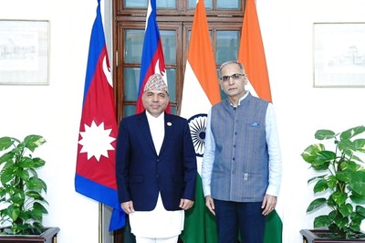 Foreign Secretaries of India, Nepal Hold Talks on Bilateral Cooperation