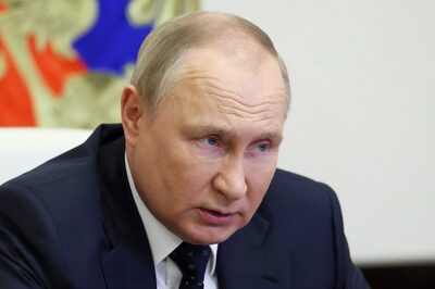 Vladimir Putin Says if West Wants to Defeat Russia on Battlefield, 'Let them Try'