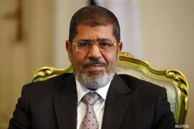 Egypt's Morsi may take measures after deadly clashes
