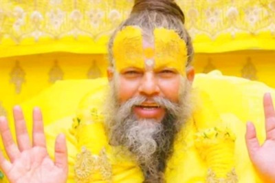 Is It Ethical To Have VIP Darshan In Temples? Spiritual Guru Answers